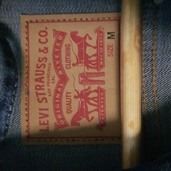 Levi's Jean Jacket - Picture 3 of 3